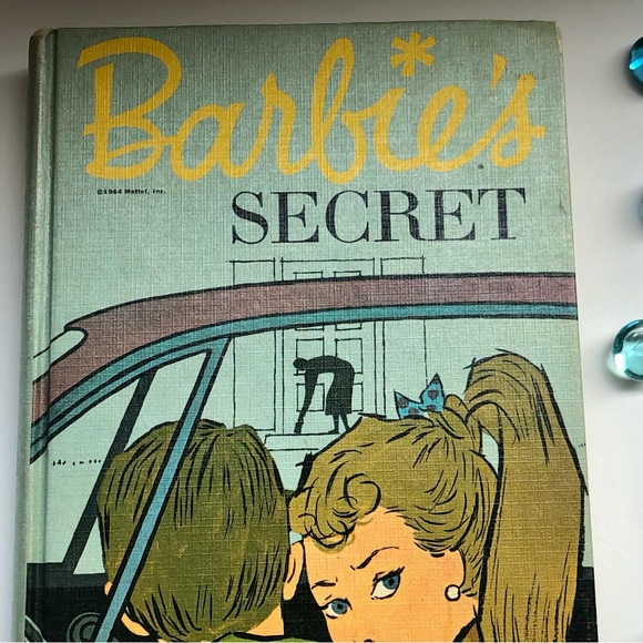 BARBIE’S SECRET Rare Vintage 1964 Hardcover Book - Picture 4 of 10
